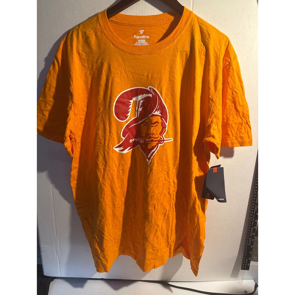 Fanatics Tampa Bay Buccaneers Tom Brady 12 Creamsicle T-Shirt Mens XL NWT Orange